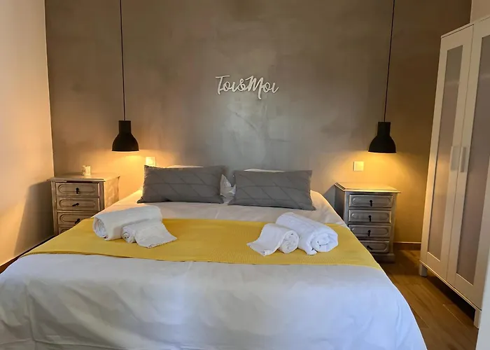 House With Garden In Bombarral - 100 M², Shared Pool * Bombarral